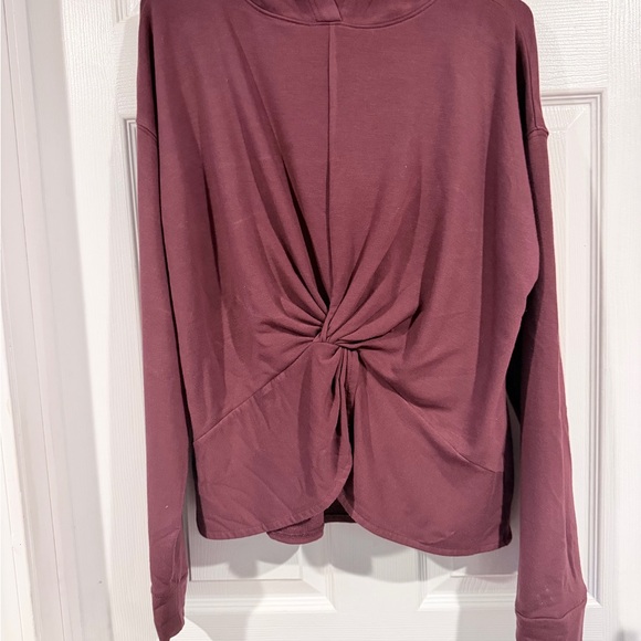 Spanx Black Leggings w/free Hooded Top - Picture 9 of 12